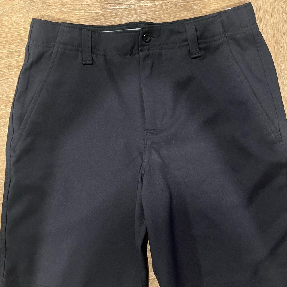 Under Armour Performace Black Shorts Youth
